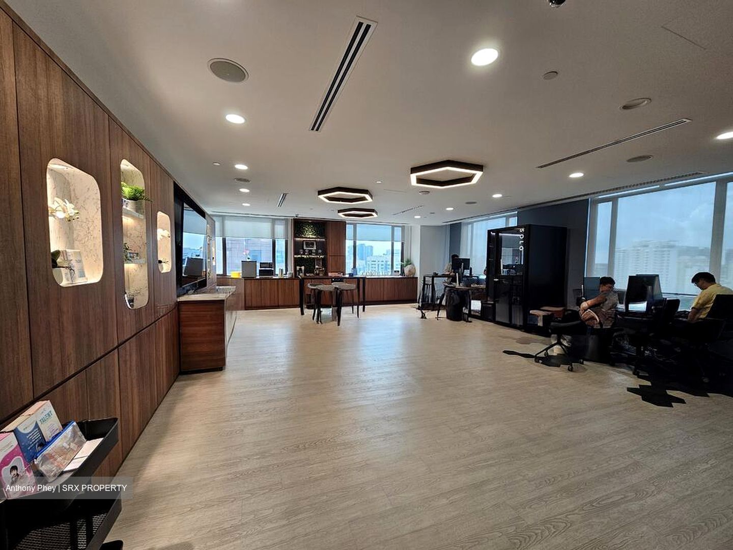 Great World City (D9), Office #497642041